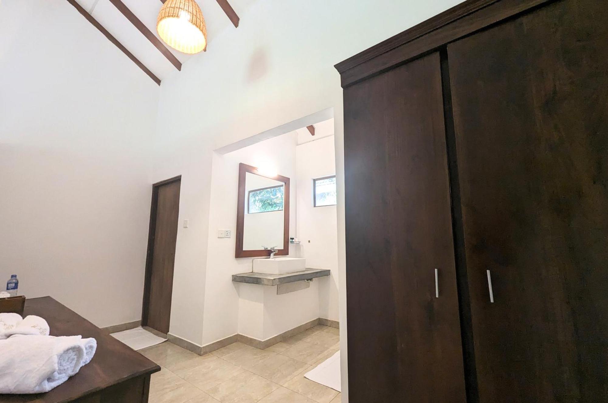 Pinthaliya Resort Σιγκιρίγια Εξωτερικό φωτογραφία