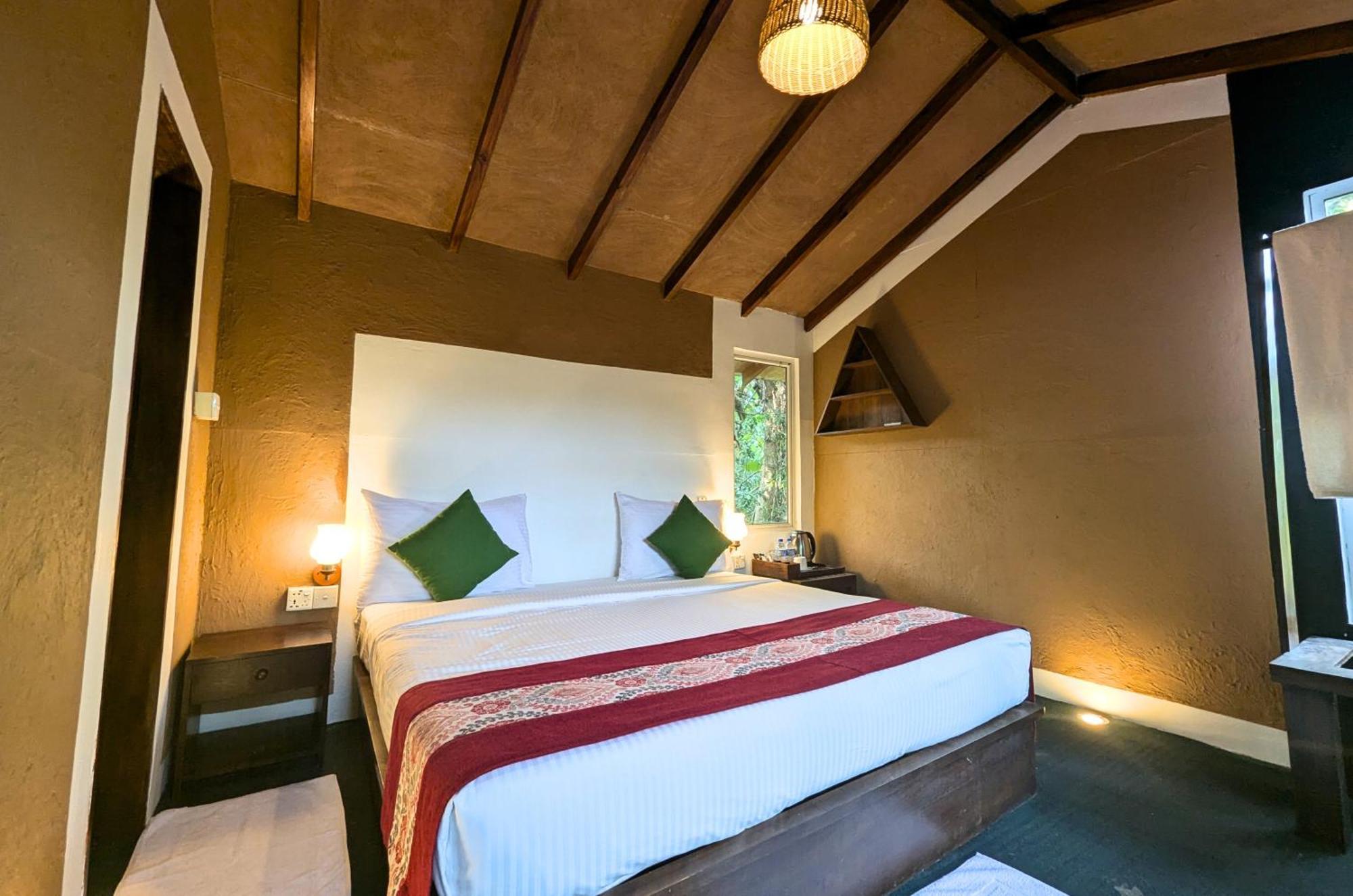 Pinthaliya Resort Σιγκιρίγια Εξωτερικό φωτογραφία