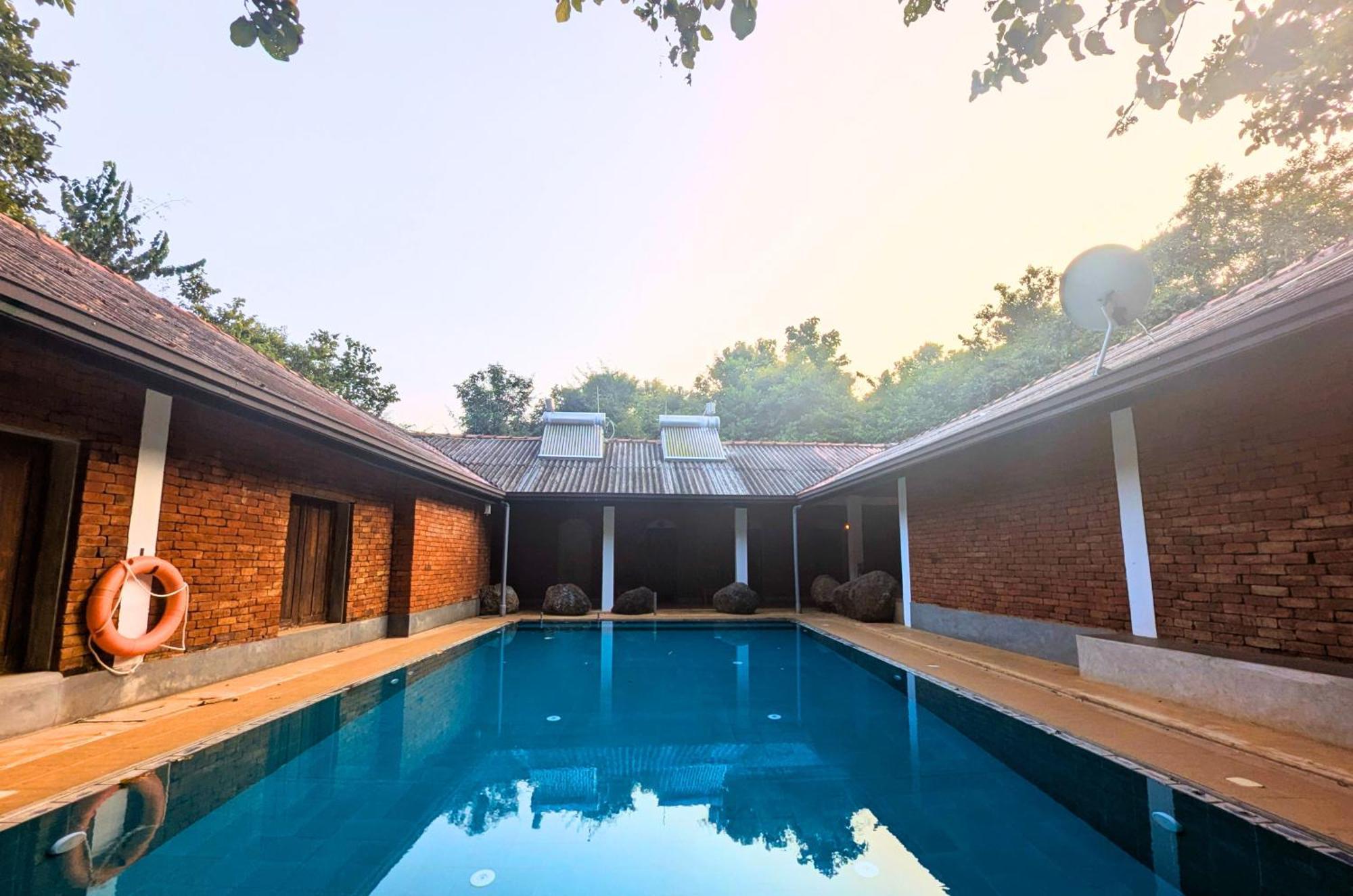 Pinthaliya Resort Σιγκιρίγια Εξωτερικό φωτογραφία